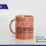 custom mugs